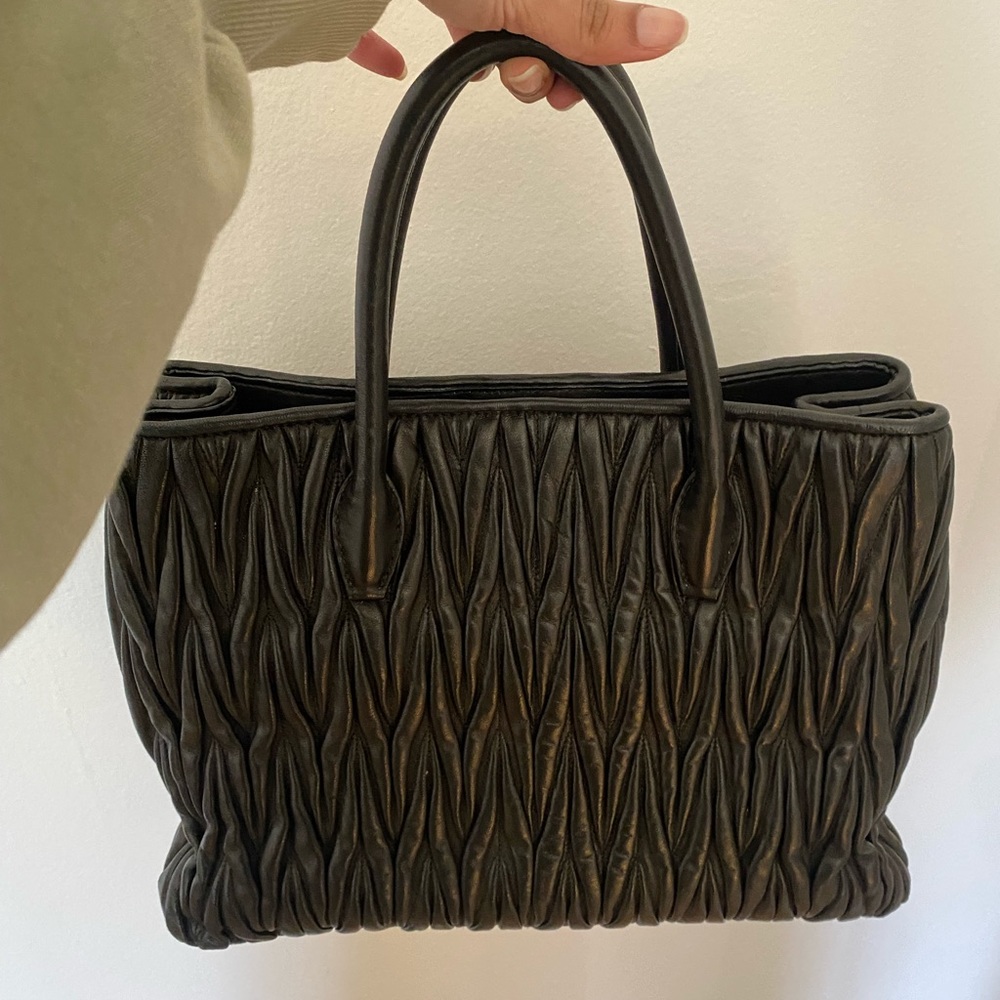Miu Miu medium size shoulder bag - Picture 3 of 8